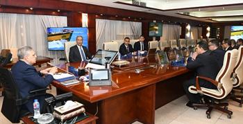 الفريق أسامة ربيع يلتقي رئيس التمثيل التجاري المصري لبحث سبل التعاون المشترك في مجال التسويق الخارجي