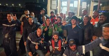 L’Amiral Rabie :« Succès des efforts de sauvetage maritime pour secourir l’équipage du navire cargo“FENER”, après l'aggravation de sa gîte ce qui risque son naufrage. » L’Amiral Rabie :« Succès des efforts de sauvetage maritime pour secourir l’équipage du