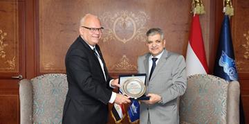 Adm. Rabiee meets with the Ambassador of Sweden to Egypt to discuss ways of joint cooperation