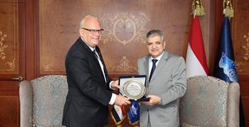 Adm. Rabiee meets with the Ambassador of Sweden to Egypt to discuss ways of joint cooperation
