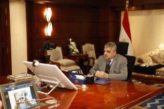 Adm. Ossama Rabiee discusses the impact of developments in the Red Sea Region with the CEO of MSC Shipping Line