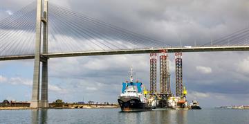 Towed Transit of the Rig ADMARINE260 in an unconventional Transit Operation