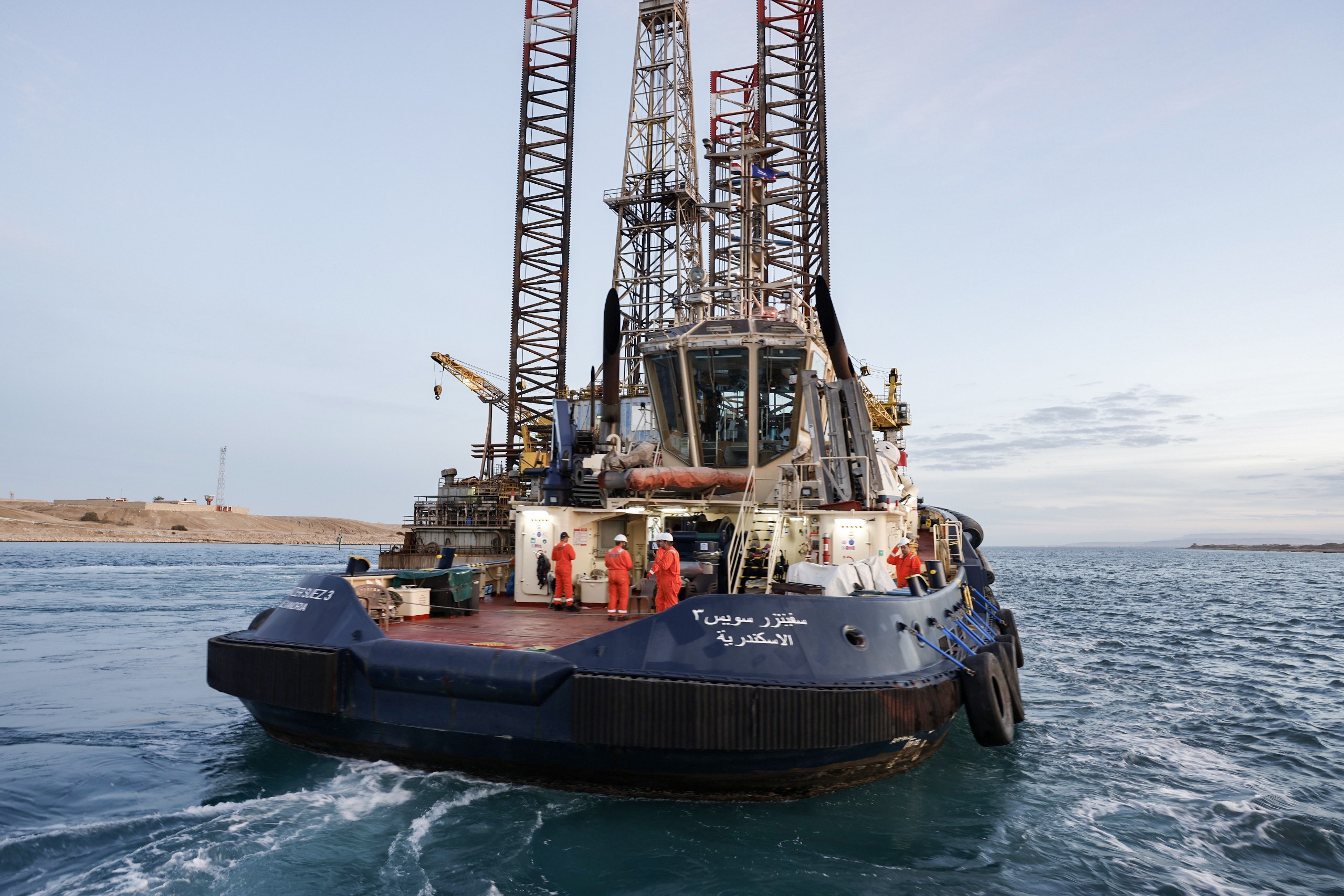 SCA - Towed Transit of the Rig ADMARINE260 in an unconventional Transit ...